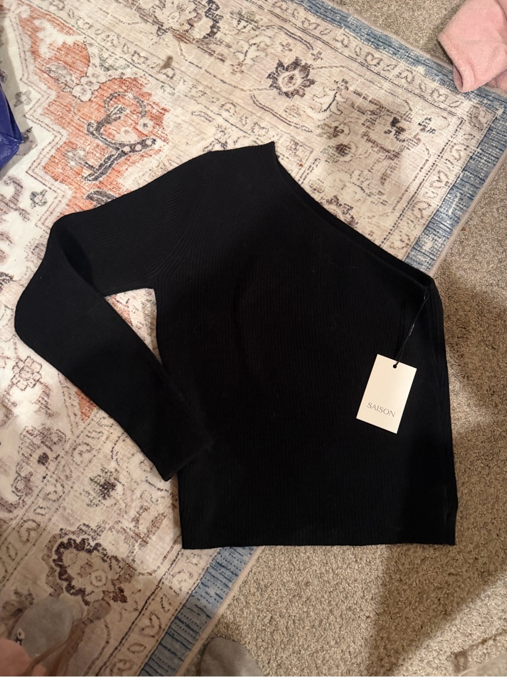 Black One-Shoulder Knit Skirt